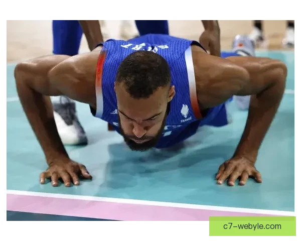 戈贝尔谈明州枪击案以打球解忧